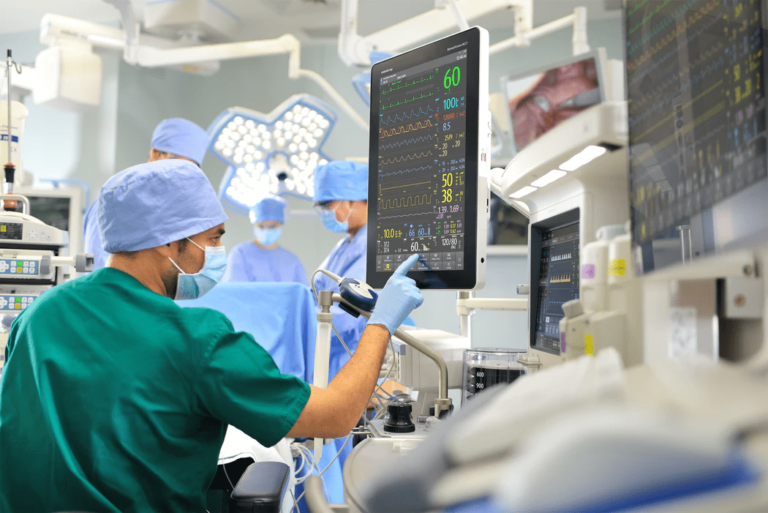 How IT Can Be Used to Support Healthcare and Medical Devices